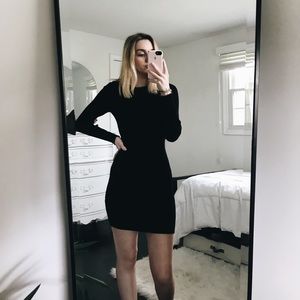 Black long sleeve bodycon dress